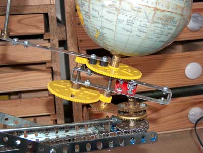 meccano orrery planétaire