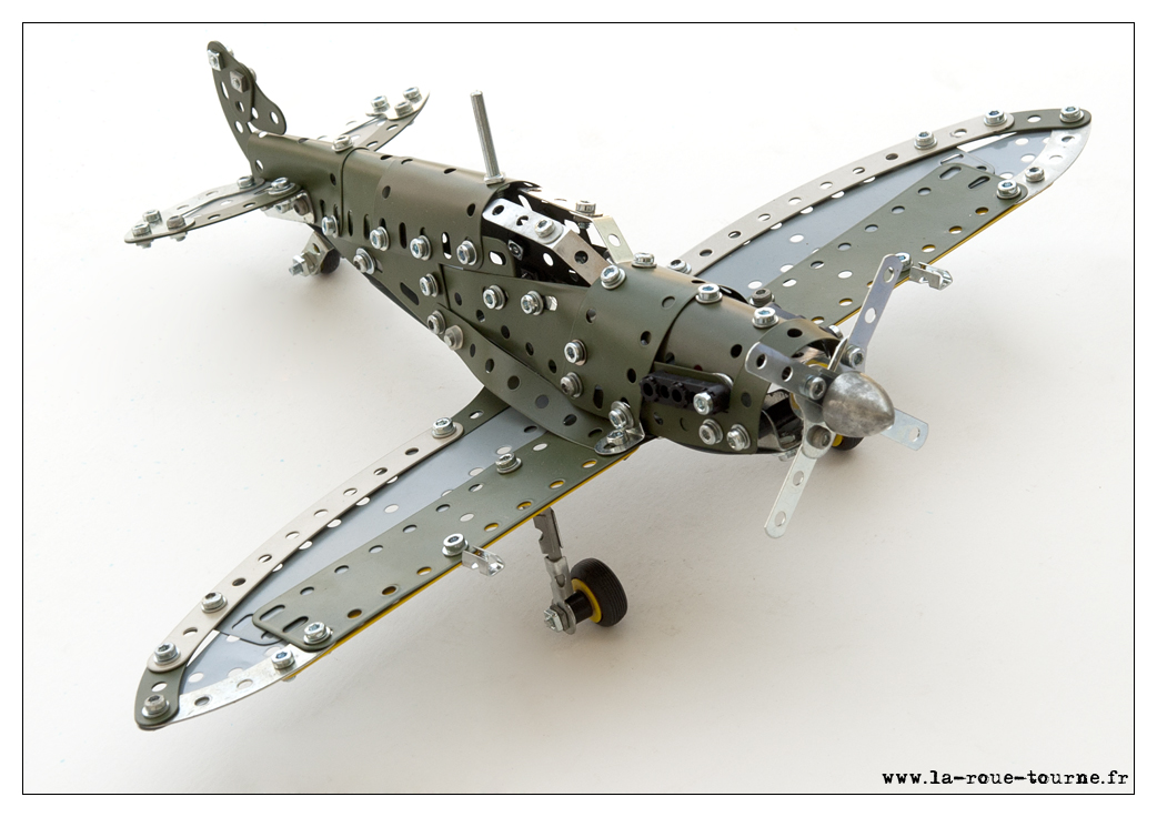 spitfire Meccano 0525